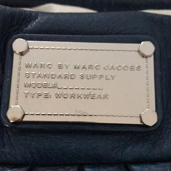 Marc by Marc Jacobs Bucket Bag - Picture 5 of 8